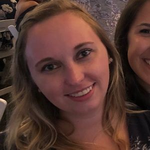 Meet your Posher, Julianne